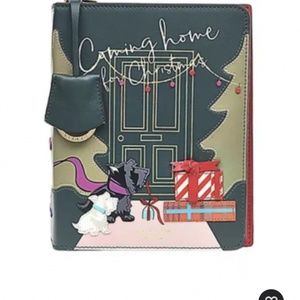 Radley London street book series Coming home for Christmas